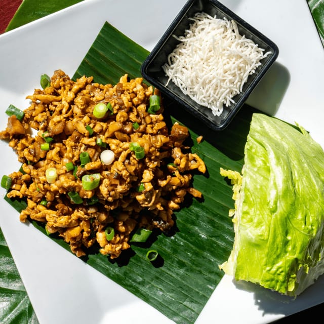 Vegetarian Chicken Lettuce Wrap.