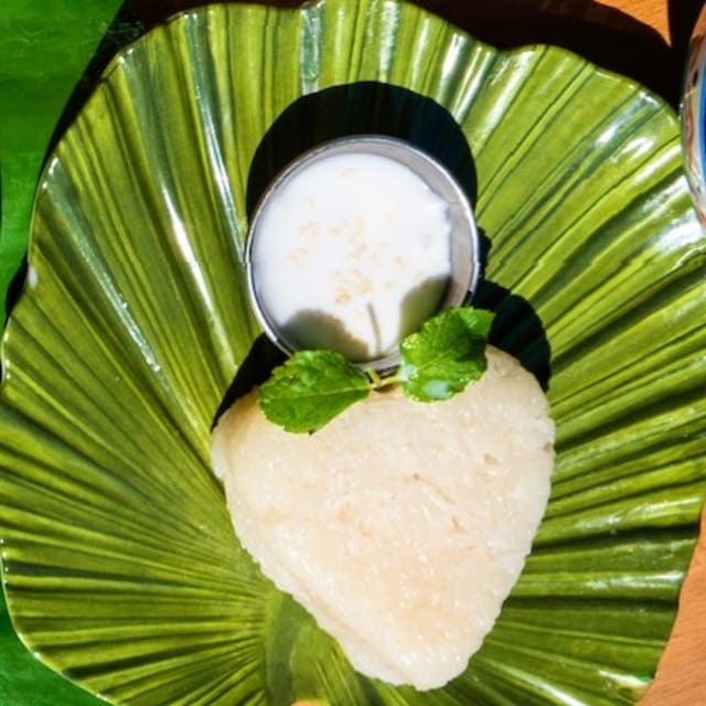 Sweet Sticky Rice with Coconut Milk.